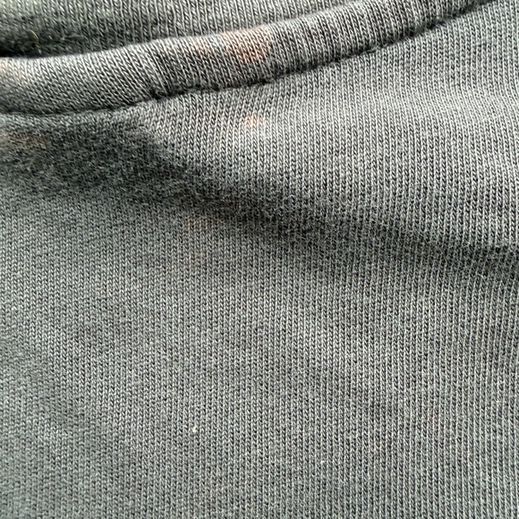 3/20$ H&M 90s Inspired Friends T-Shirt - Picture 7 of 7